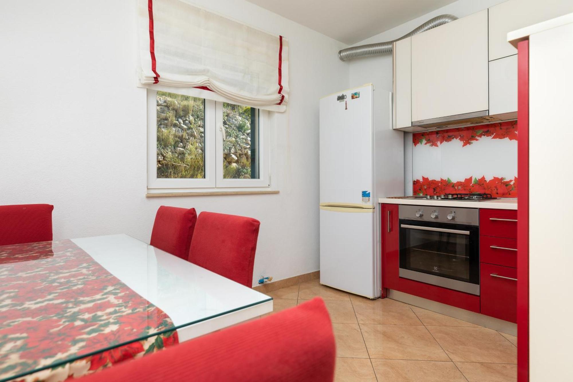 Apartments With A Parking Space Dugi Rat, Omis - 19516 Ruang foto
